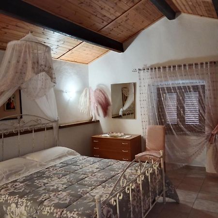 Appartamento Residenza agrituristica Santa Lucia con piscina Alghero Esterno foto