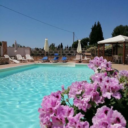 Appartamento Residenza agrituristica Santa Lucia con piscina Alghero Esterno foto