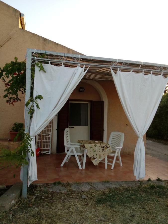 Appartamento Residenza agrituristica Santa Lucia con piscina Alghero Esterno foto