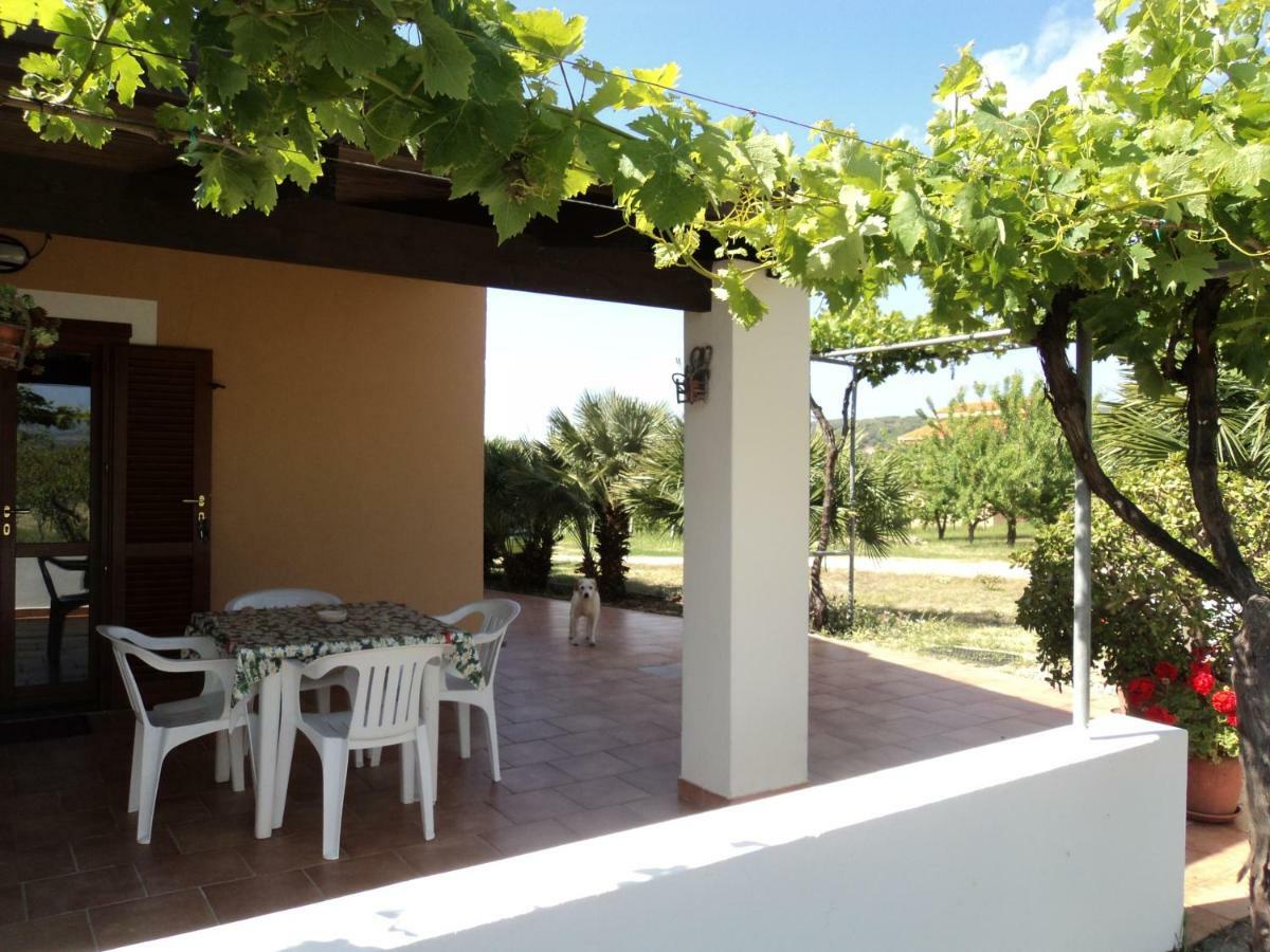 Appartamento Residenza agrituristica Santa Lucia con piscina Alghero Esterno foto